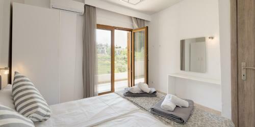 Elaia Villas, Elani