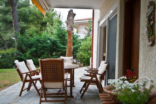 Dolotea Sea View House, Siviri