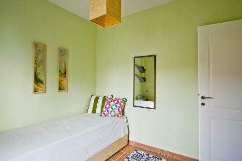 Dolotea Sea View House, Siviri