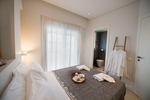 Hotel Crystal Waters