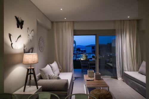 Hotel Crystal Waters