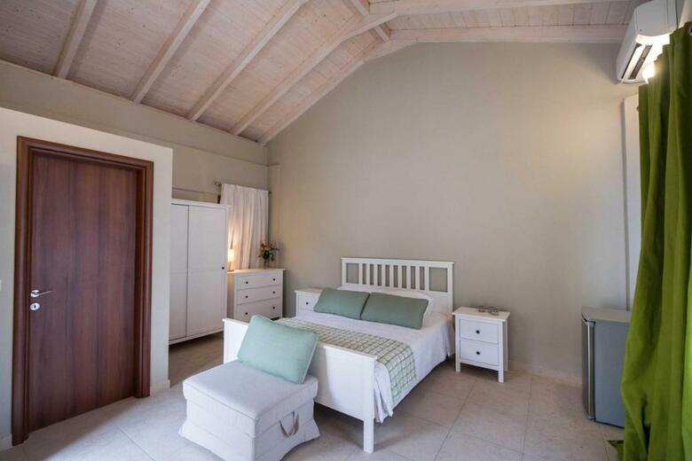 Bed & Breakfast Nv Mini Suites