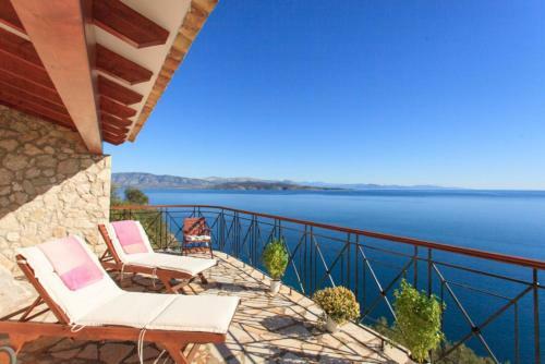 Villa House On The Rocks
