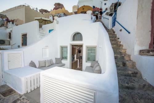 Cave Villa Valente