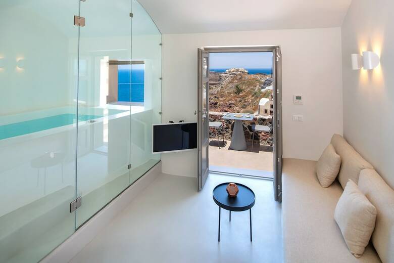 Villa Old Castle Oia