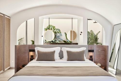 Canaves Oia Epitome - Small Luxury Hotels Of The World