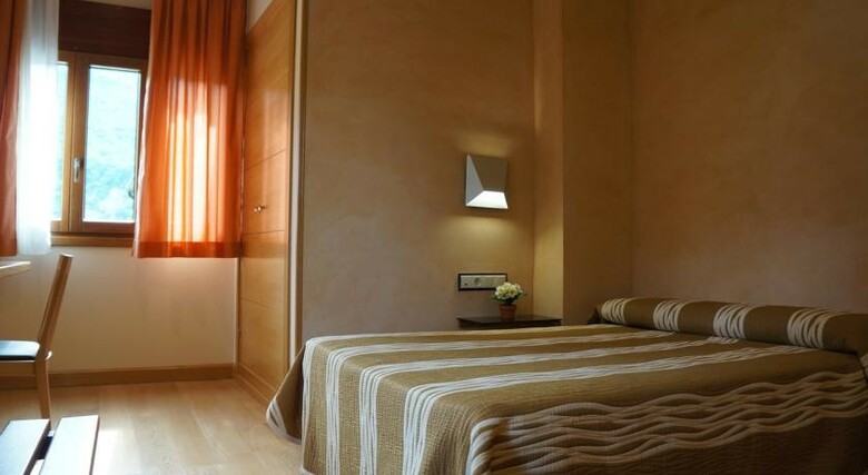 Hotel Los Nogales