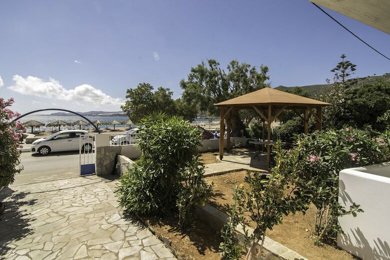 Hotel Sifis Studios