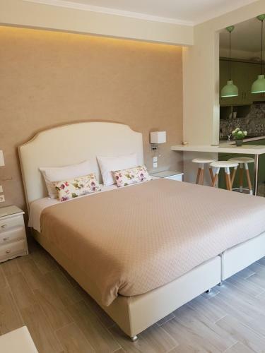 Posada Angels Pool Studios And Apartments