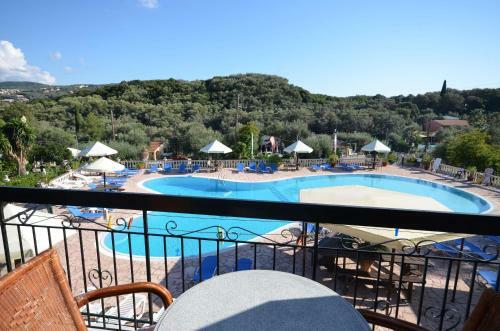 Apartamento Mermaid Pool Studios And Bar