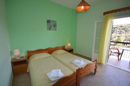 Apartamento Mermaid Pool Studios And Bar