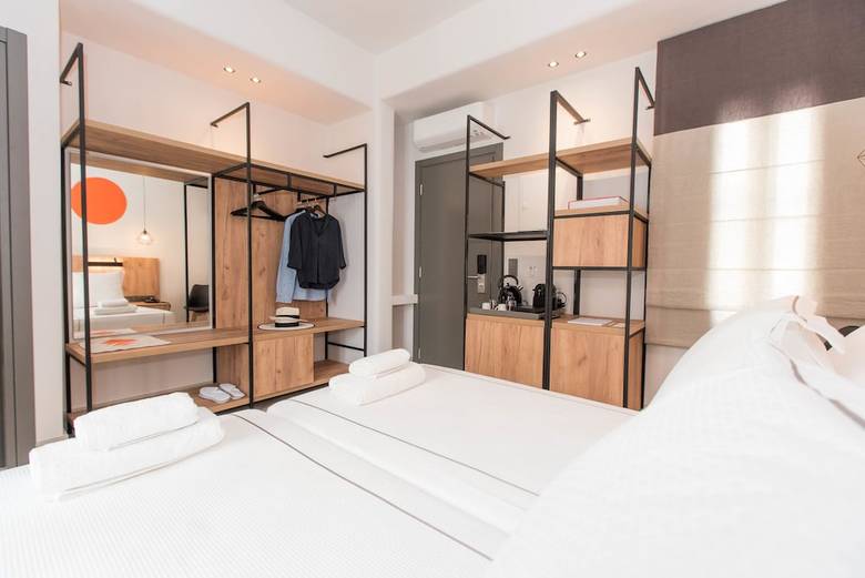Hotel Sandom