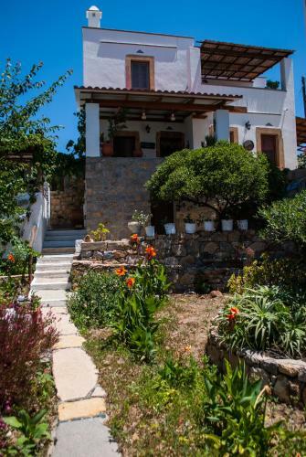 Hostal Mathios Studios