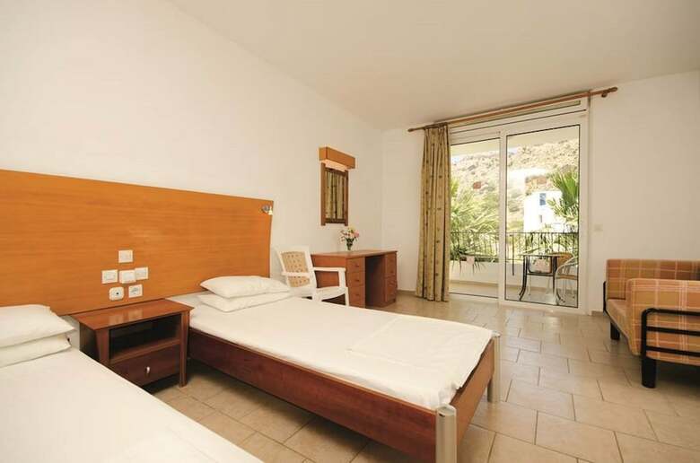 Hotel Coliseum Studios & Apartments