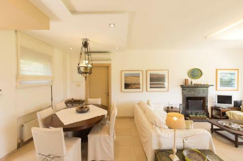 #flh - Oleander Villa, Pefkochori
