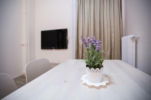 Paradise Apartment In Peiraiki