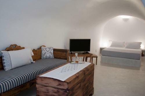 Olyra Traditional Cave Houses