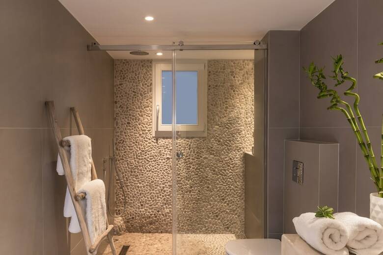 White & Co. Exclusive Island Villas