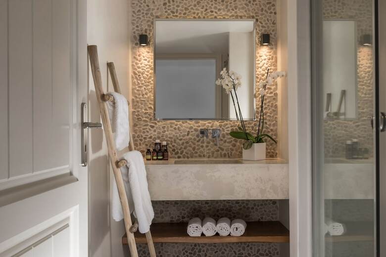 White & Co. Exclusive Island Villas