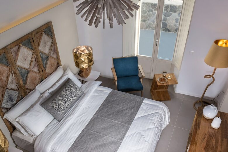 White & Co. Exclusive Island Villas