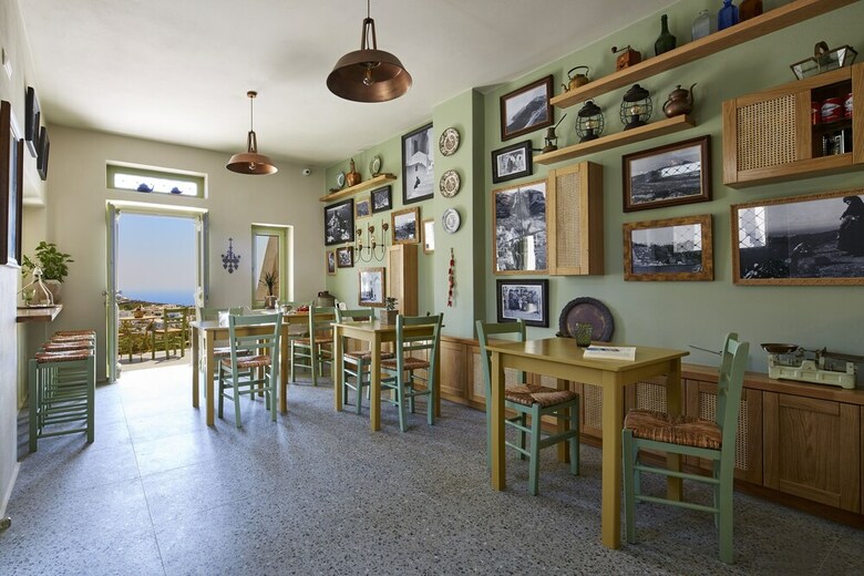 Bed & Breakfast Aeon Suites - Adults Only