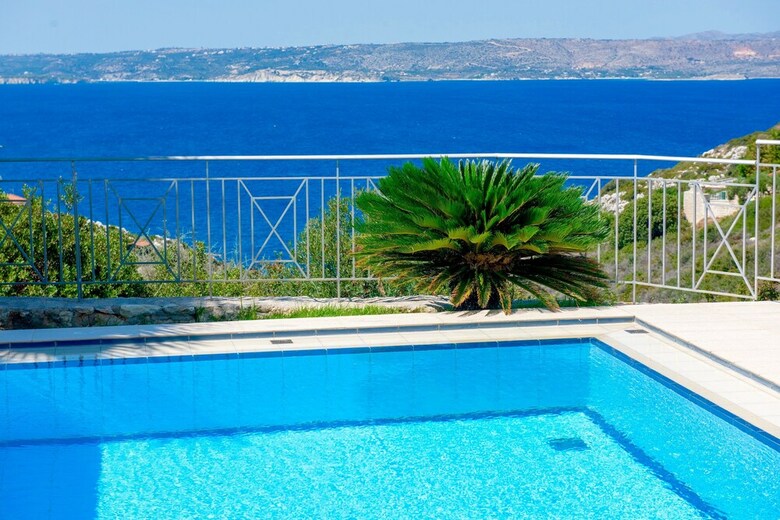 Villa Minos