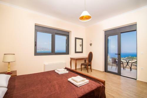 Philoxenia Luxury Sea View Villa