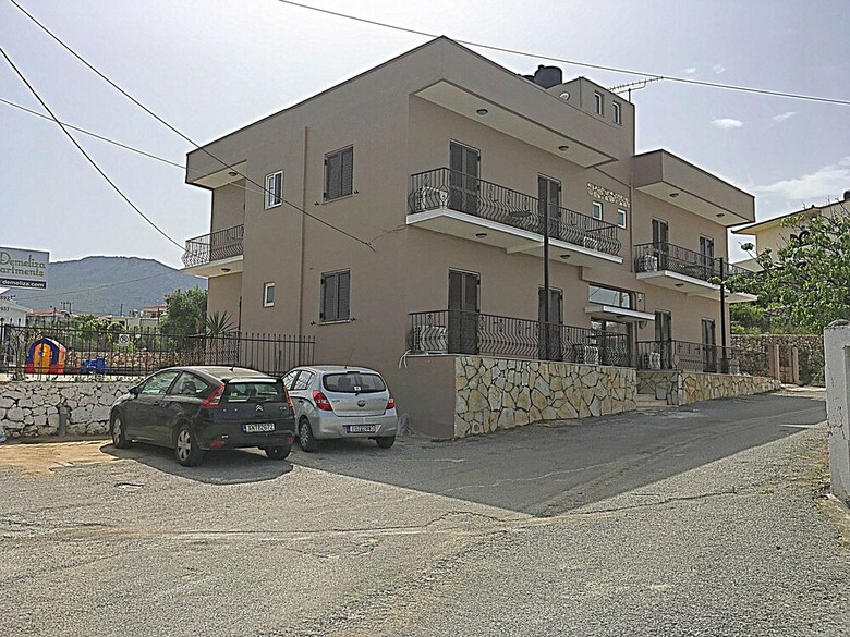 Demeliza Apartments