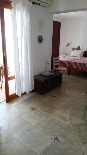 Hostal Villa Athena