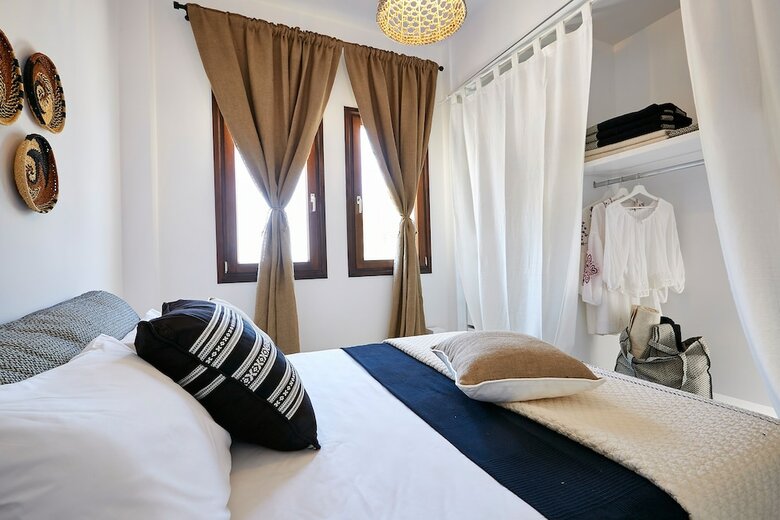 Le Blanc Suite