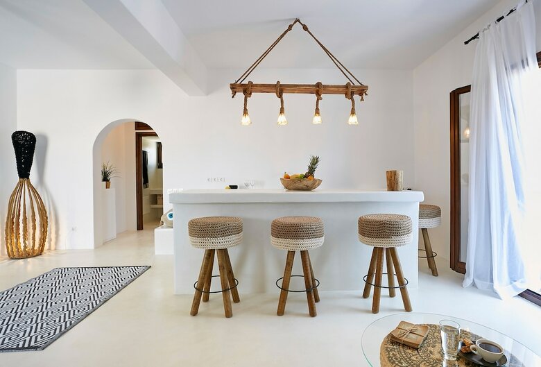 Le Blanc Suite