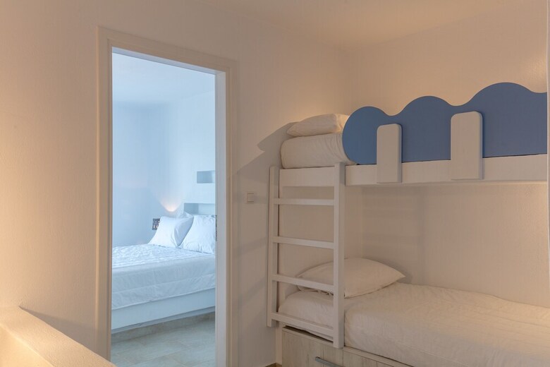 Apricot And Sea Luxury Villas