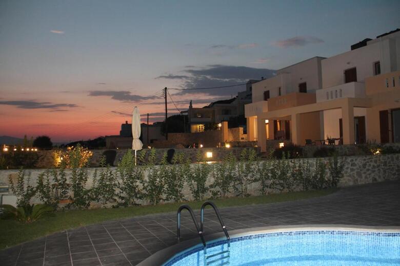 Naxos Luxury Villas