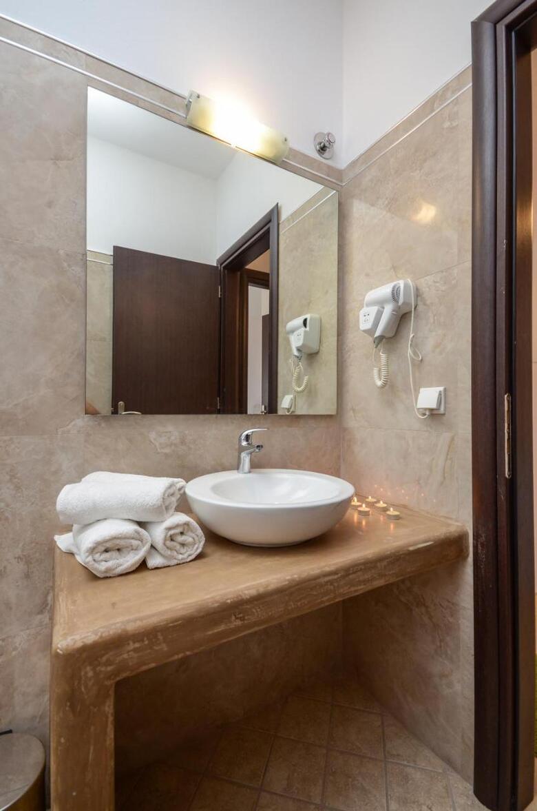 Naxos Luxury Villas