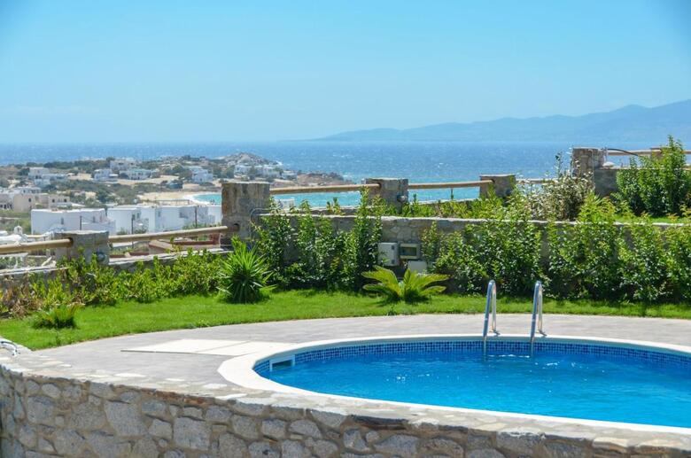 Naxos Luxury Villas