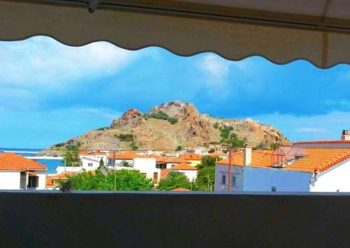 Kostas Studios Apartments