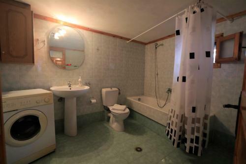 Nianthi Apartments
