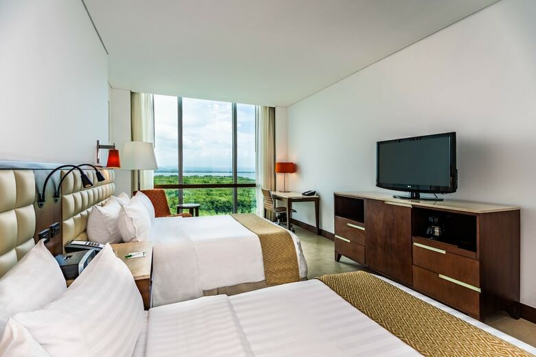 Hotel Holiday Inn Cartagena Morros