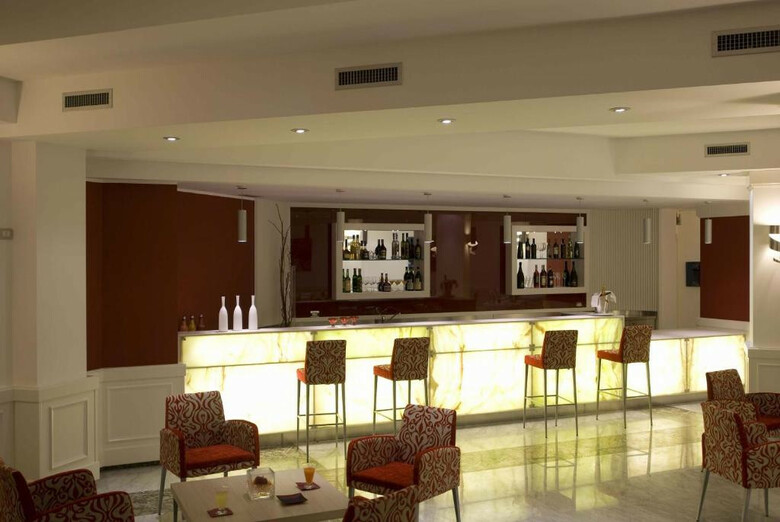 Ih Hotels Bari Oriente