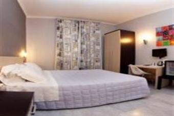 Hotel H Rooms Naples