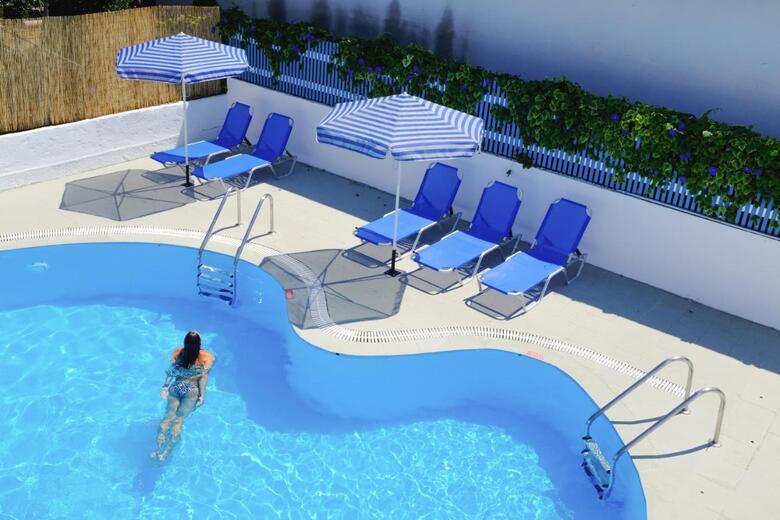 Kalimera Studios And Apartments