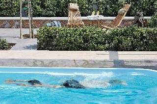 Almyriki Beach Villa