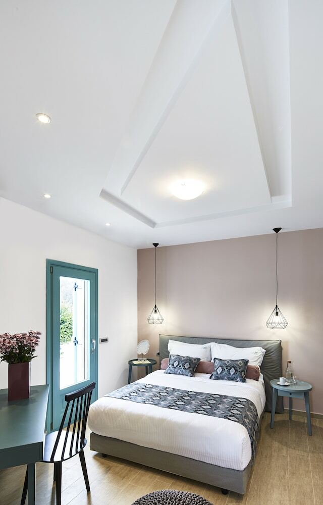 Almyriki Beach Villa