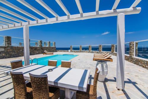 Villa Queen Co By Mykonos Pearls