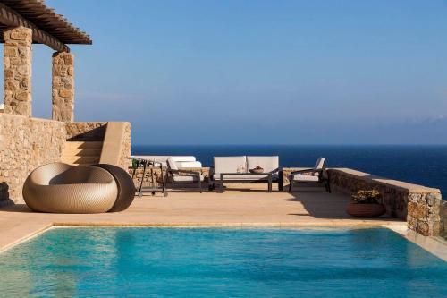 Mykonos Villa Sleeps 16 Pool Air Con