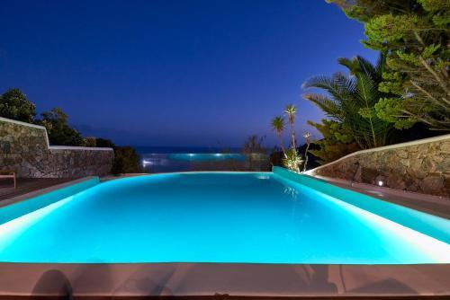 Luxury Villa Chara With Private Pool