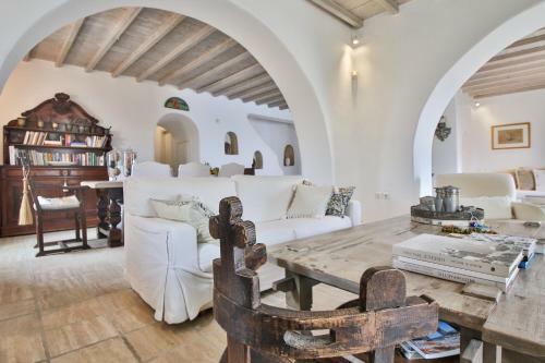 Villa Kanalia Retreat