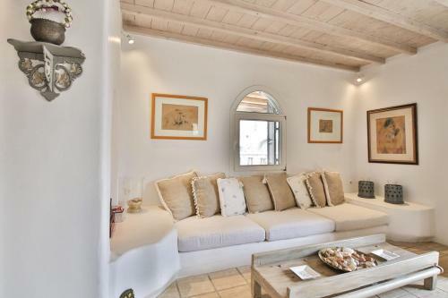 Villa Kanalia Retreat