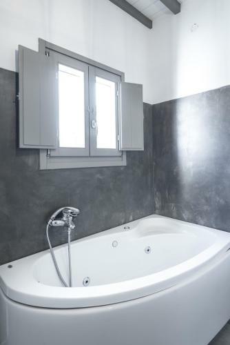 Apartamento White And Grey