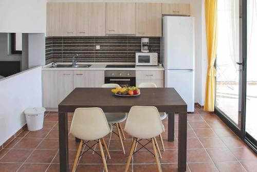 Nea Moudania Villa Sleeps 6 Air Con Wifi